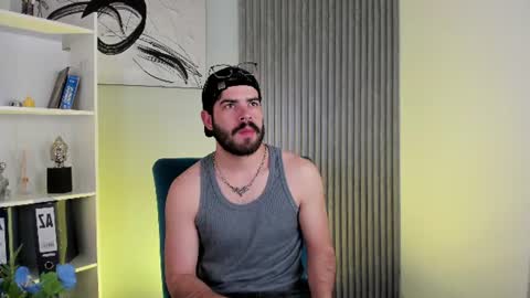 domboy  online show from July 14, 8:58 pm