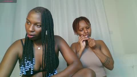 Amarie noels online show from August 4, 9:33 pm