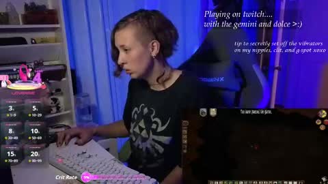 Bigbearnbunnyboy online show from October 30, 5:41 am