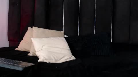 Dominic online show from September 12, 2:02 am