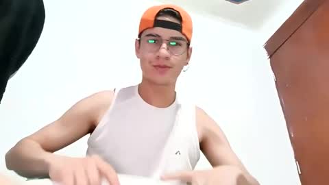 Your real love online show from December 3, 12:52 am