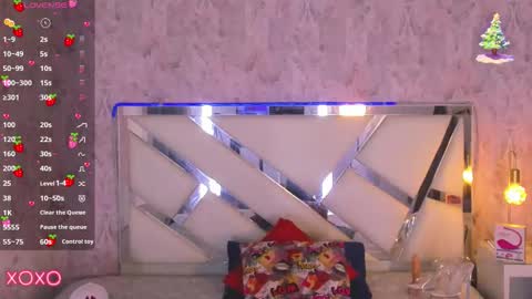 Dominic online show from December 16, 4:46 pm