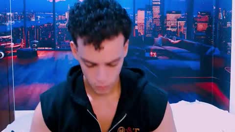 Dominic online show from October 15, 7:37 pm
