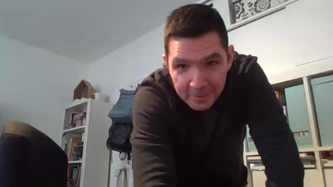 dominik_home online show from January 7, 9:36 am