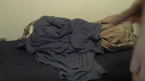 domjfriesen1541 online show from March 18, 2:28 am