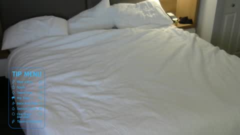 dommedoll143 online show from November 23, 2:42 am