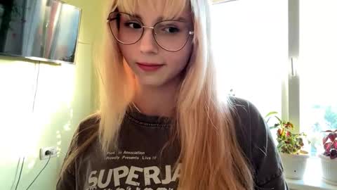 Karolina online show from October 10, 1:17 pm