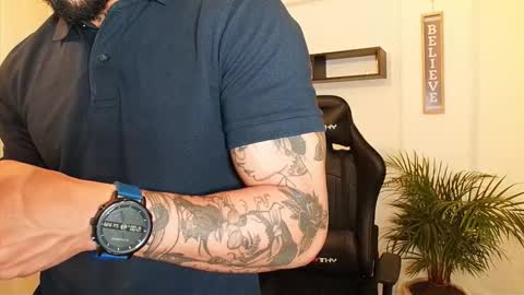 Snapshot of donn_cruz chatting on September 29, 4:50 pm Victor online show from September 29, 4:50 pm