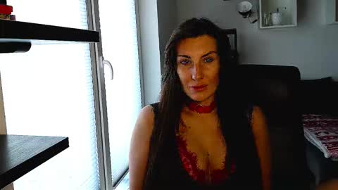 DonnaLive online show from February 19, 8:13 am