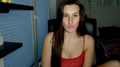 DonnaLive online show from February 11, 3:27 pm