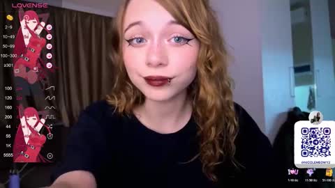 Nicole online show from December 1, 6:50 pm