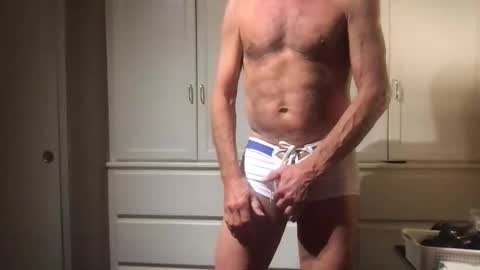 Snapshot of doorguy01 chatting on December 29, 3:00 am doorguy01 online show from December 29, 3:00 am