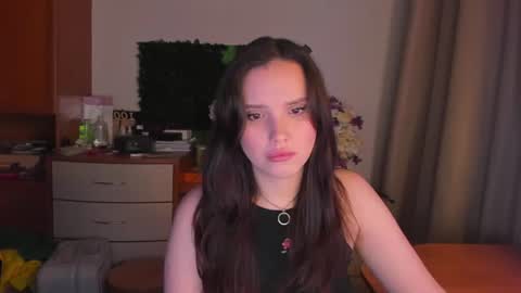 Dora Charmer online show from July 5, 8:05 pm