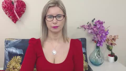 DoreenSexy online show from January 2, 7:23 am