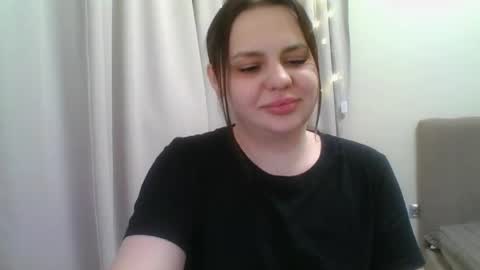 dori_cutie online show from March 19, 6:13 pm