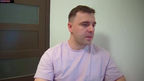 Sasha online show from December 2, 8:28 pm