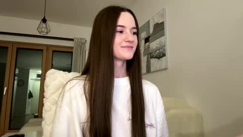 Alice and Mark online show from March 8, 2:04 am