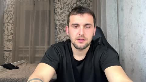 douglas_666 online show from April 4, 7:54 pm