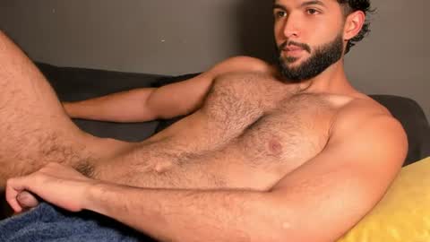 douglasskingjr online show from June 12, 5:12 pm