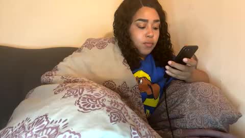 dove_love22 online show from October 30, 12:11 am