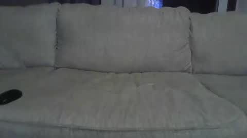 Snapshot of downdog925 chatting on October 18, 2:49 am Some guy in Florida online show from October 18, 2:49 am