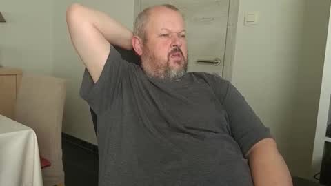 Danny online show from November 6, 12:41 pm