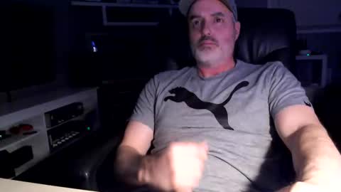 dr_dave20 online show from January 13, 11:45 pm