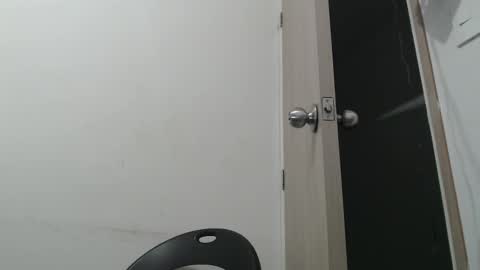 draco_boy2000 online show from February 24, 10:57 pm