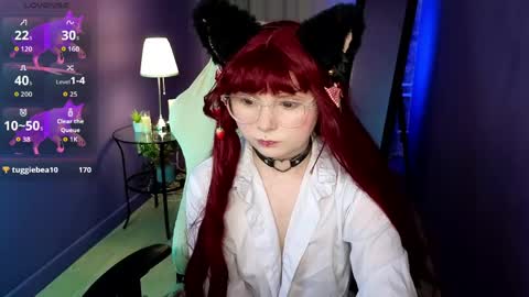 Draculaura online show from May 3, 12:33 pm