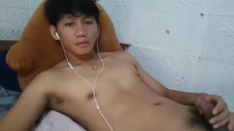 Snapshot of drain_me29 chatting on October 26, 3:07 am drain_me29 online show from October 26, 3:07 am