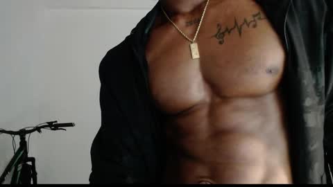 Drake 23 online show from April 5, 2:47 pm