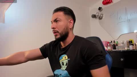 drake jackson11 online show from December 4, 11:21 am