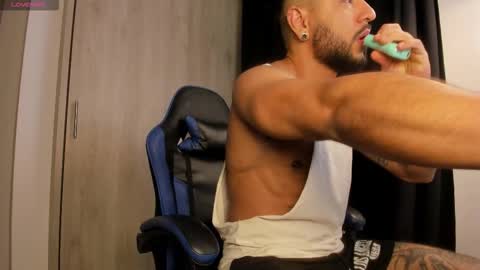 drake jackson11 online show from January 9, 10:43 am