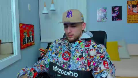 Snapshot of drako_lamar chatting on February 28, 12:20 pm Drako online show from February 28, 12:20 pm