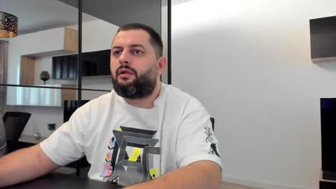 Draven A online show from February 16, 8:21 am