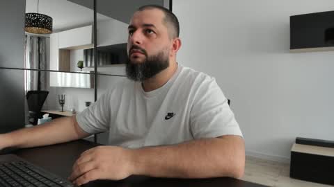 DravenPeak online show from October 27, 10:48 am