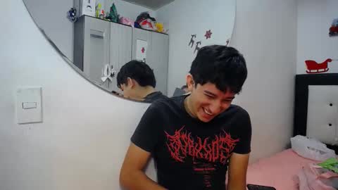 -- nicolle and jhon -- online show from January 9, 6:52 am