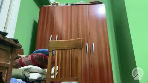 new profile Aircum99  online show from April 9, 6:19 am