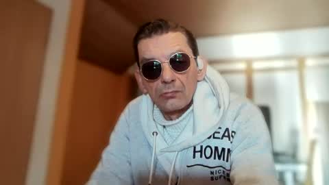 Dreambob online show from November 27, 9:17 am