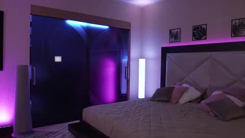 Sarah online show from January 17, 10:07 pm