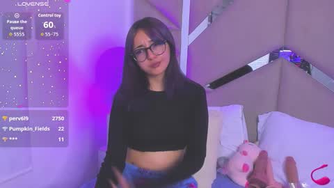 dreammy_kitty online show from January 5, 5:27 pm