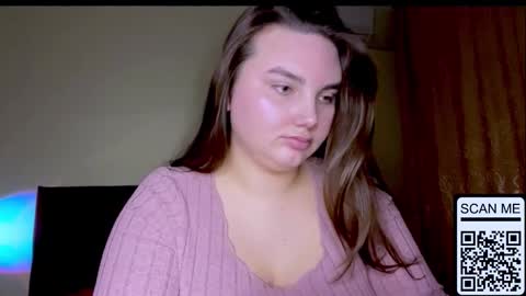 Mila online show from February 21, 4:10 pm