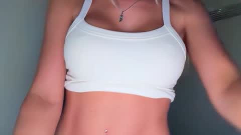 Lilah  online show from March 24, 11:22 pm