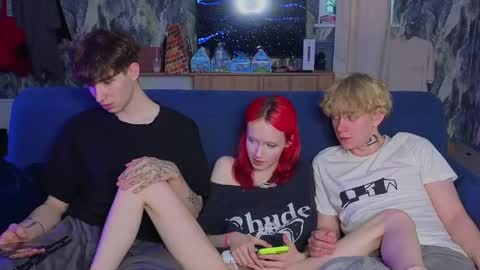 Mark online show from May 30, 2:10 am