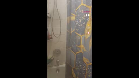 drippiehippie420 online show from January 5, 10:24 pm