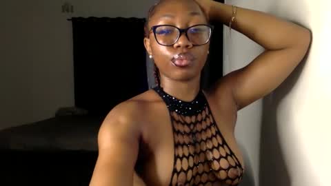 luna online show from February 2, 4:31 am