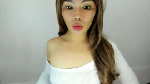 miss. Erika online show from September 24, 2:02 pm