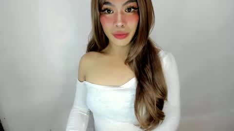 miss. Erika online show from September 29, 2:05 pm