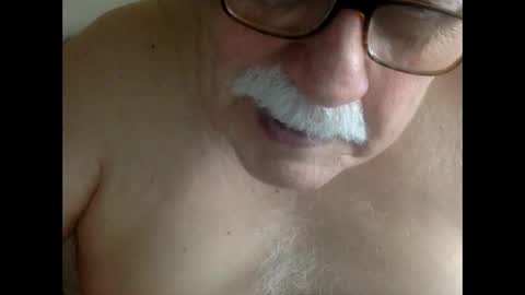 drnick069 online show from October 31, 3:23 pm