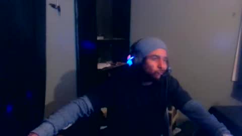 Snapshot of drogoloko233 chatting on October 21, 2:38 am drogo lpkp online show from October 21, 2:38 am